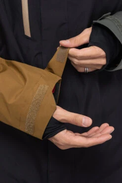 Veste Snow 686 Gore-Tex Core Shell Goblin Green 23 Veste Snow 686 Gore-Tex Core Shell Goblin Green -Ski Promotion Boutique Gt Core Gore Tex Shell Goblin Green 686 10 1