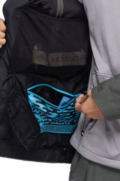 Veste Snow 686 Hydrastash Sync Gore-Tex Goblin Green 19 Veste Snow 686 Hydrastash Sync Gore-Tex Goblin Green -Ski Promotion Boutique Hydrastash Sync Jacket Goblin Green 686 6 1