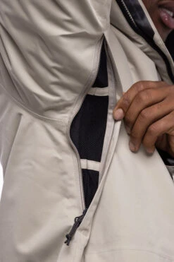 Veste Snow 686 Smarty Form Putty Colorblock 19 Veste Snow 686 Smarty Form Putty Colorblock -Ski Promotion Boutique Smarty Form Jacket Putty Colorblock 686 5 1